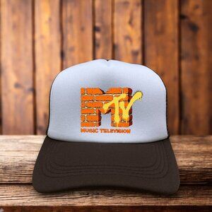 MTV Brick Mens Trucker Hat Brown Snapback Retro 90s Logo Throwback Baseball Cap